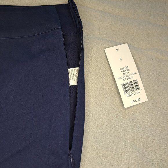 NEW Kim Rogers Navy Blue Capris Pants with Scalloped Hem Size 6 - Picture 6 of 7